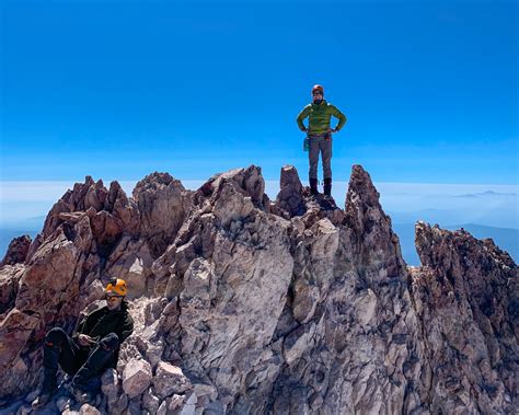 Mount Shasta climb of Avalanche Gulch — International Alpine Guides