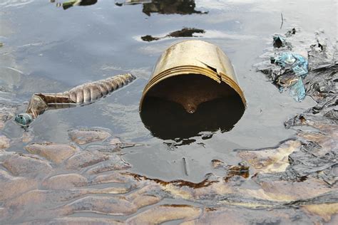 Nigeria to Invest $10 Billion in Niger Delta Oil Industry - Newsweek