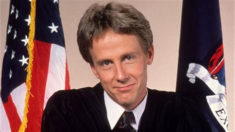 "Night Court" Actor, Comedian, & Magician Harry Anderson 1952-2018 Memorial Video - YouTube