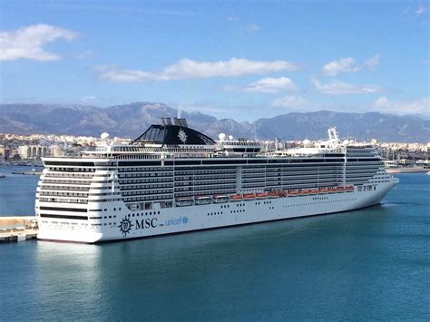 MSC Fantasia - description, photos, position, cruise deals