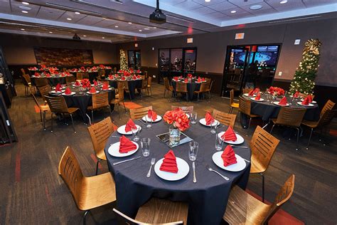 Restaurants with Banquet Rooms | Group Building Event Spaces