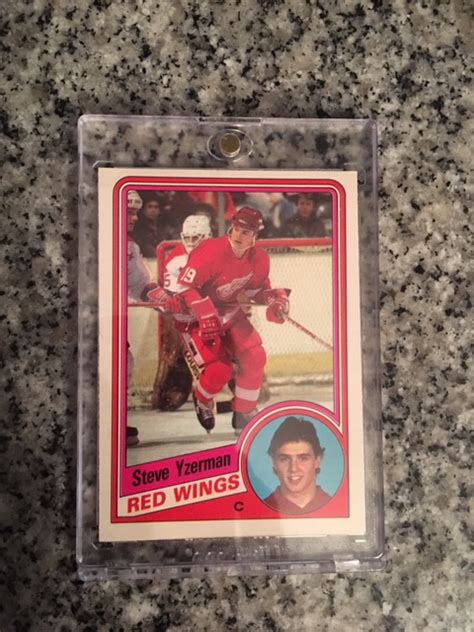 Steve Yzerman Rookie Card Draw $15 - www.hockey-cards.com