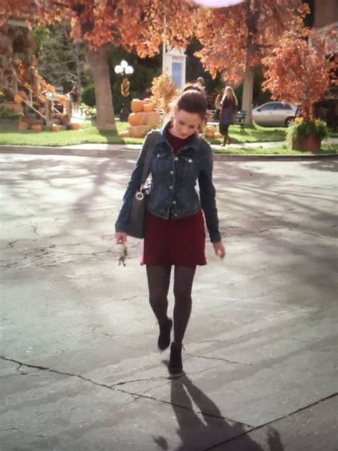 Fall outfit | Gilmore girls outfits, Gilmore girls fashion, Rory gilmore style