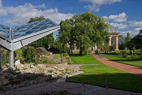 Edinburgh's Royal Botanic Gardens unveil Alpine glasshouse : November 2013 : News : Architecture ...