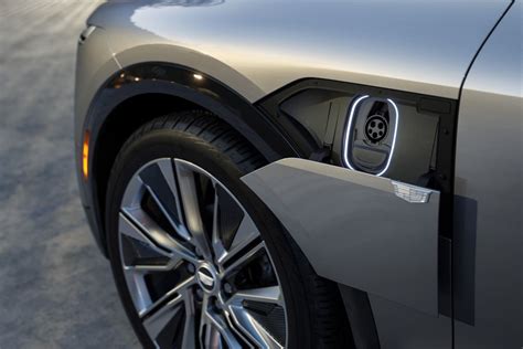 Cadillac’s Lyriq EV will start at $59,990 - The Verge