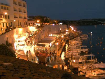 Es Castell Menorca Tourist Guide | Beaches Restaurants Nightlife Hotels ...