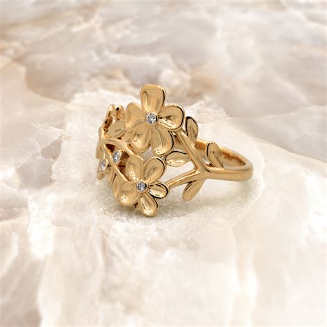 Vintage Flower Ring » JewelryThis - Custom Jewelry