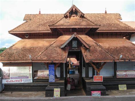 24 Temples In Kerala - Most Auspicious Kerala Temples 2020