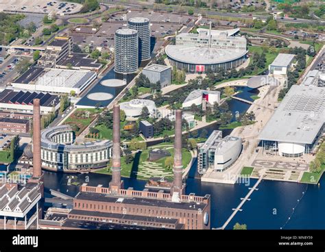 Volkswagen factory wolfsburg autostadt hi-res stock photography and ...