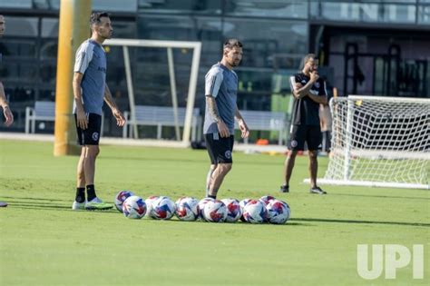 Photo: Lionel Messi Training Session In Fort Lauderdale, Florida ...