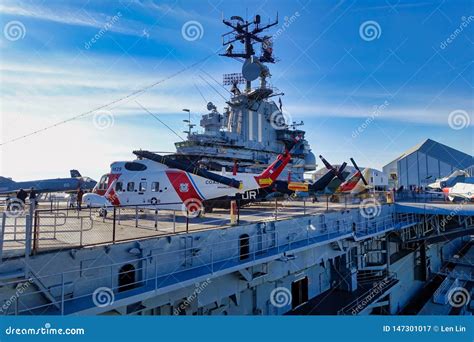 Coast Guard Helicopter on Aircraft Carrier Editorial Photography ...