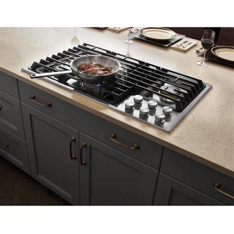 Whirlpool 36 JX3 Gas Downdraft Cooktop in Black | Nebraska Furniture Mart