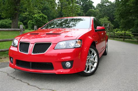 Pontiac G8 GXP Wallpapers: ~ Sports Car, Racing Car, Luxury Sports Cars, Indian Car.