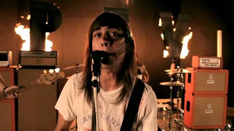 Pierce The Veil "Caraphernelia" (Official Music Video) Chords - Chordify