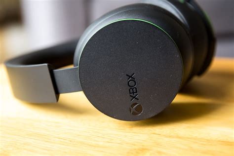 Xbox Wireless Headset review: Top sound, affordably priced