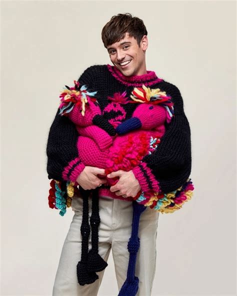 Tom Daley Reveals His Kinkiest Knitting Request - Gayety