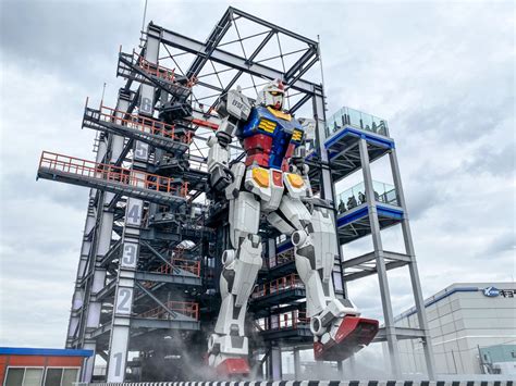 Giant Gundam in Yokohama - Japan by web