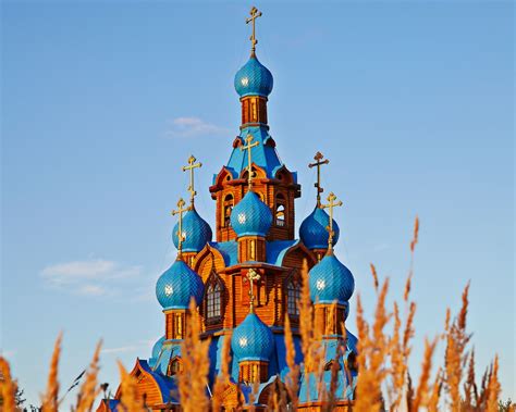 7 Amazing Russian Churches That Seem Right Out of a Fairytale