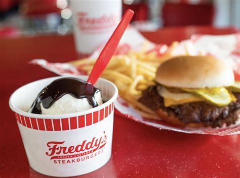 Freddy’s Frozen Custard & Steakburgers is Expanding in Chicago | What Now Chicago