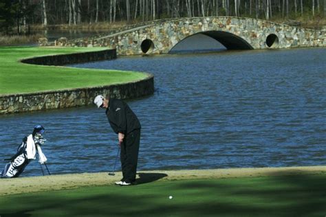 Stonebridge Golf Club, Rome, Georgia - Golf course information and reviews.