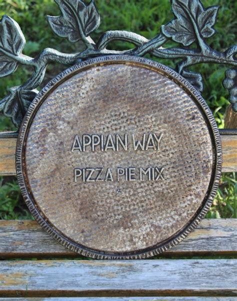 Vintage Appian Way Pizza Pie Mix Pan