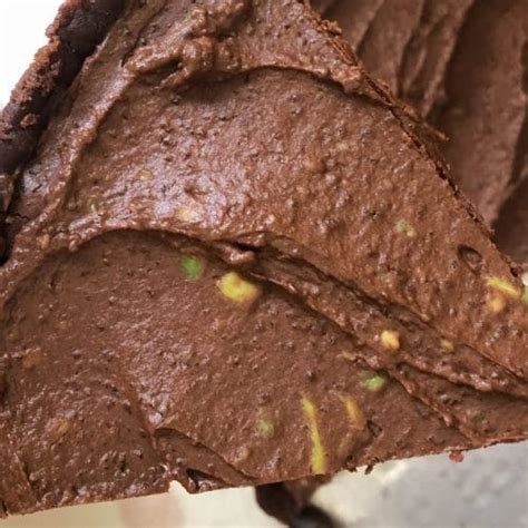 Keto No-bake Avocado Chocolate Pie Low Carb Recipe (5 Net Carbs) - KetoASAP