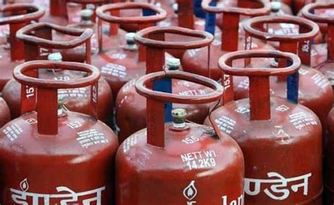 After Domestic LPG Price Reduction, Commercial LPG Prices Cut By Rs 158 ...