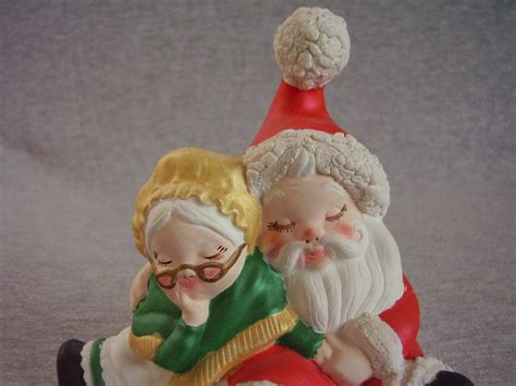 Small Ceramic Sleeping Mr and Mrs Claus Santa Figurine Statu - Santa