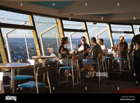 Seattle space needle restaurant hi-res stock photography and images - Alamy