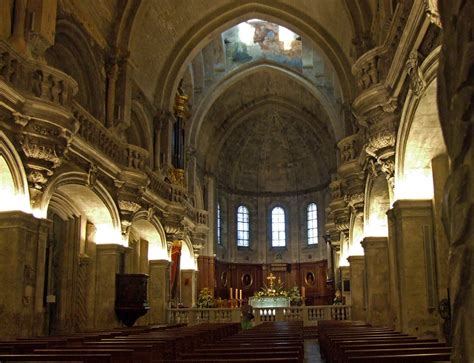 Avignon Cathedral | Interior of the Cathedral. The Romanesqu… | Flickr