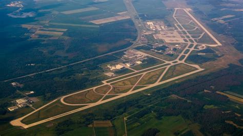 Montreal Mirabel International Airport (YMX/CYMX) | Arrivals ...