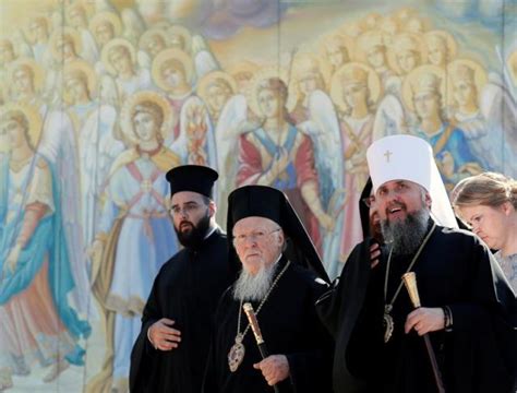 Ecumenical Orthodox Patriarch plans Lithuanian branch, in blow to Moscow