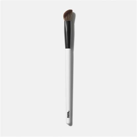 F5 Brush – MAKEUP BY MARIO