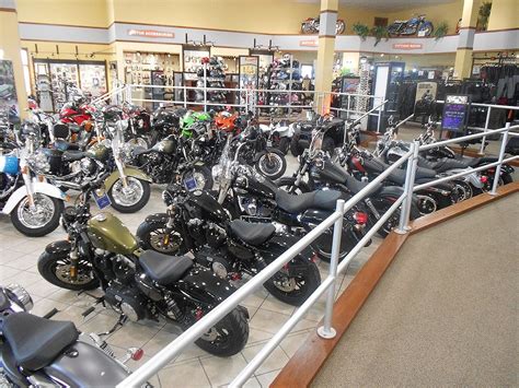 Retail Confidential: What People Hate About Motorcycle Dealers | Motorcyclist