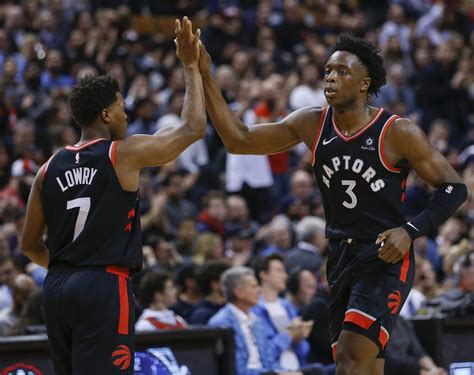 Toronto Raptors: Whose stock is rising/falling after week four?