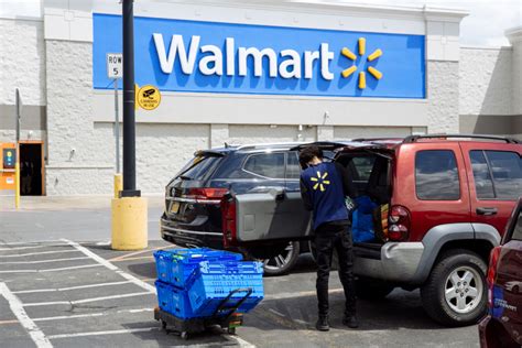 Walmart exploits Black lives while paying lip service to Black Lives Matter