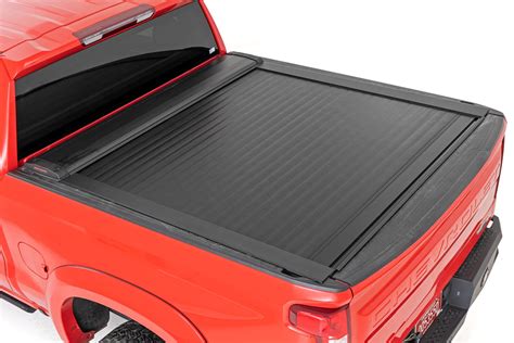 Retractable Bed Cover | 5'10" Bed | Chevy/GMC Sierra 1500 (19-25)/Silverado 1500 (19-25) | Rough ...