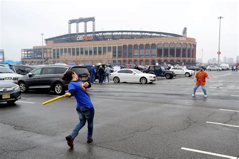 Mets close Citi Field staff parking lot for 2022 playoffs