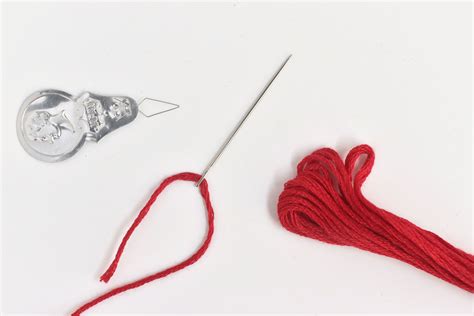 How to Thread an Embroidery Needle