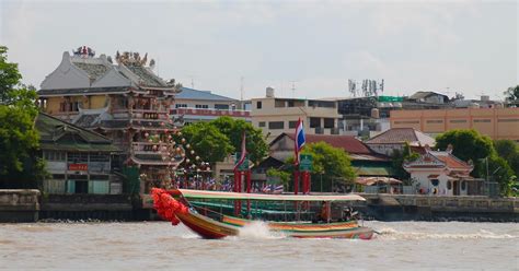 Otter's Tales: Bangkok's Historic River