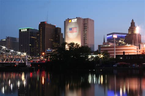 File:Newark, New Jersey at night.jpg - Wikimedia Commons