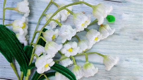 How to make Lily of the Valley with pipe cleaners _ Hướng dẫn làm hoa Linh lan từ dây kẽm nhung ...