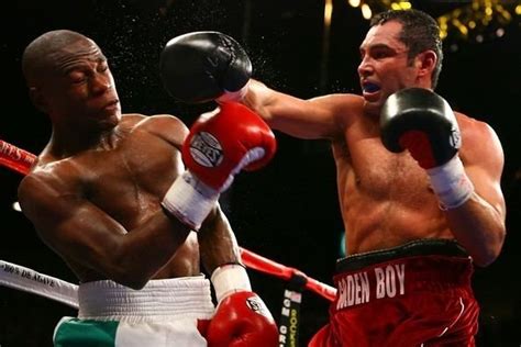 Oscar De La Hoya vs. Floyd Mayweather Jr. - Alchetron, the free social ...