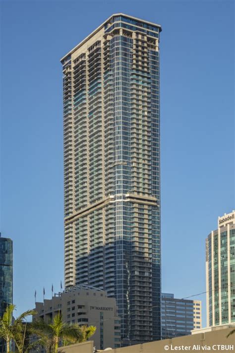 Panorama Tower | MIAMI | 252 m | 81 fl | SkyscraperCity Forum