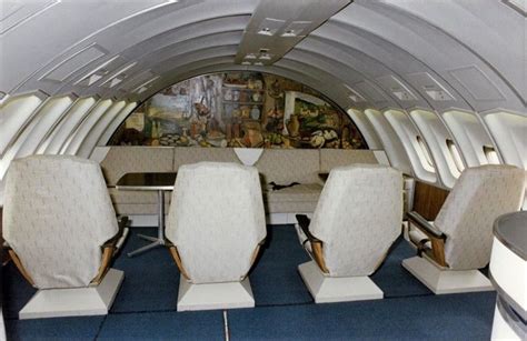 Which airline had a Boeing 747 upper deck lounge the longest? - TravelUpdate in 2022 | Upper ...