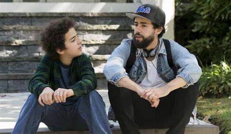 ‘Ramy’ Reviews: What Do Critics Think of New Hulu Comedy? - GoldDerby