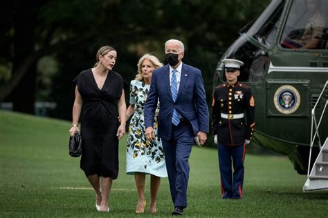 Joe and Jill Biden's Granddaughter Naomi Will Have Her Wedding ...