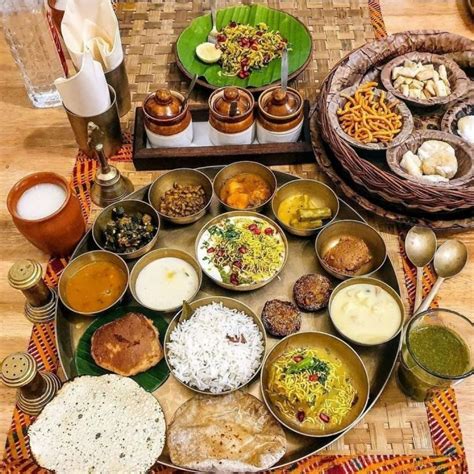 10 Best Places To Have Gujarati Thali In Ahmedabad | Hungrito