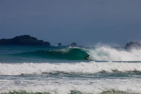 Surfing Bocas Del Toro Panama | Red Frog Bungalows