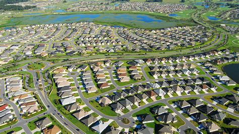 What is The Villages? Battling coronavirus, Florida retirement community boasts 128K residents ...